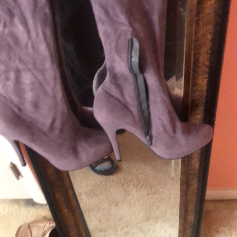 Long Maxi Grey Beautiful boots - Picture 2 of 3